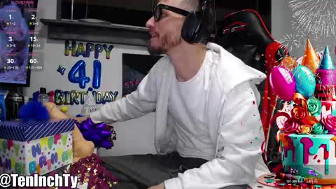 Snapshot of teninchty chatting on 02.06.26 Ty online show from 02.06.26