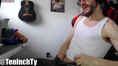 Snapshot of teninchty chatting on 03.02.26 Ty online show from 03.02.26