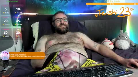 Snapshot of tenshi23 chatting on 09.10.25 Matt online show from 09.10.25