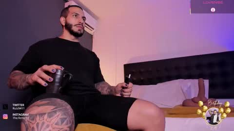 Teo Ferrer online show from 11.10.25