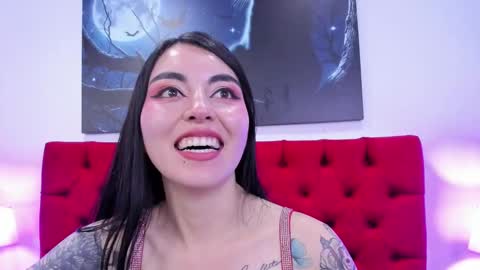 Snapshot of teresa_moon chatting on 12.03.24  TERESA  Give me a good rating if you enjoy my show  online show from 12.03.24