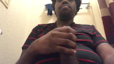 Snapshot of tericmidnight chatting on 11.30.25 Call me Jason online show from 11.30.25