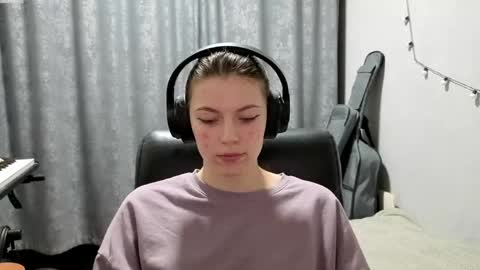 Anny Simpson online show from 05.07.26
