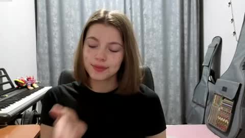 Anny Simpson online show from 05.13.26