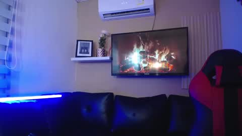 tessachains online show from 12.23.25