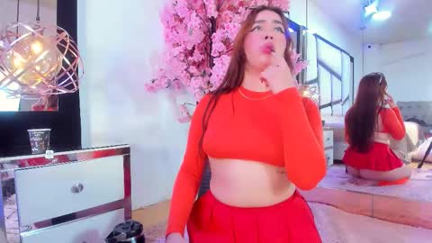  TESSA COOPER1  online show from 11.21.25