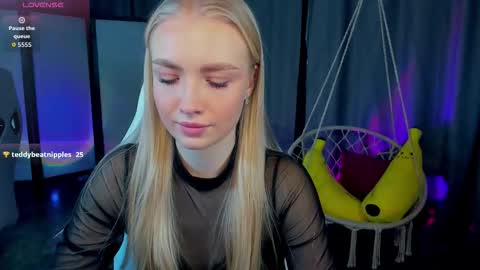 TessaHamilton online show from 02.04.26