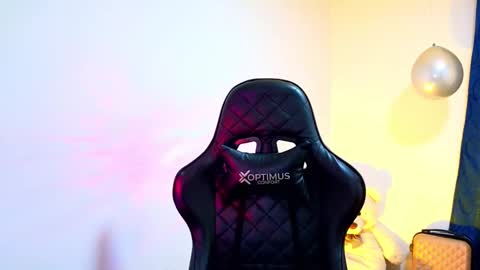 Tessy online show from 11.06.25