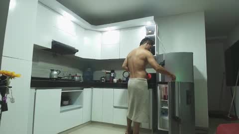 tessa y leo online show from 11.25.25