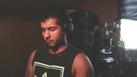 Snapshot of testotease chatting on 12.15.24 Milo online show from 12.15.24