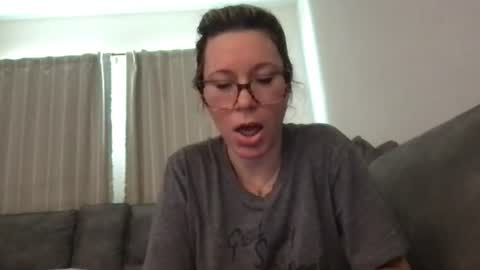 Daphne Summers online show from 07.06.26