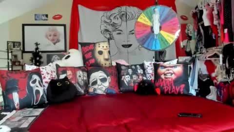 peachy online show from 10.21.25