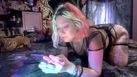TEXASGIRLLLL online show from 10.08.25