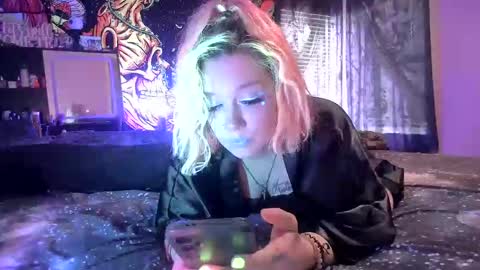 TEXASGIRLLLL online show from 10.16.25
