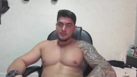 Snapshot of teylor_creed chatting on 01.15.25 teylor creed online show from 01.15.25