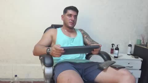 Snapshot of teylor_creed chatting on 01.22.25 teylor creed online show from 01.22.25