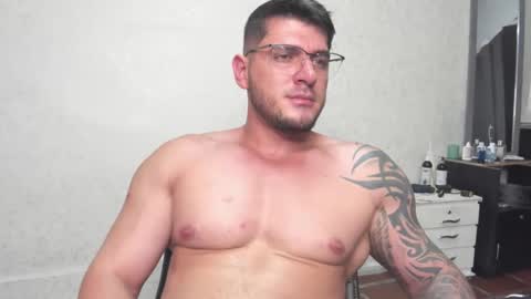 Snapshot of teylor_creed chatting on 02.04.25 teylor creed online show from 02.04.25