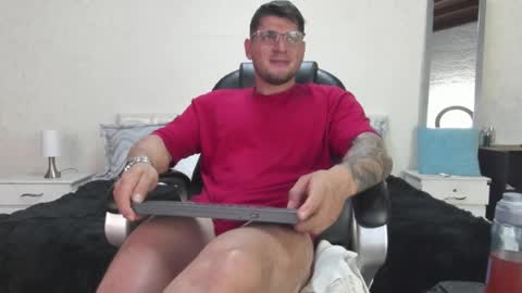 Snapshot of teylor_creed chatting on 02.14.25 teylor creed online show from 02.14.25