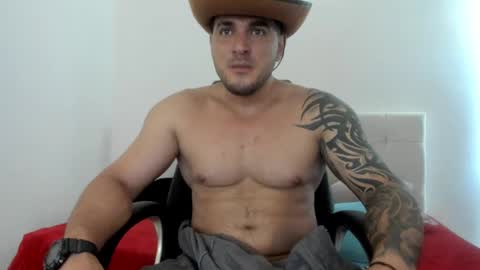 Snapshot of teylor_creed chatting on 09.08.25 teylor creed online show from 09.08.25