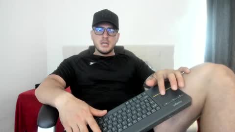 Snapshot of teylor_creed chatting on 09.17.25 teylor creed online show from 09.17.25