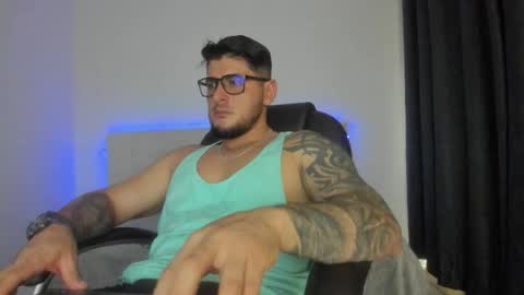 Snapshot of teylor_creed chatting on 02.05.26 teylor creed online show from 02.05.26