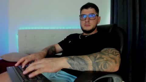 Snapshot of teylor_creed chatting on 02.20.26 teylor creed online show from 02.20.26