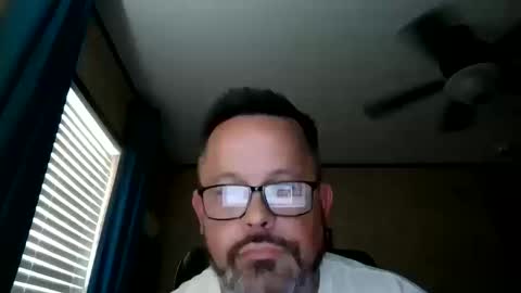 tgchkn86 online show from 10.10.25