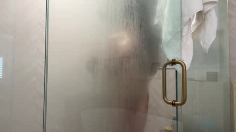 babygirlmami online show from 11.18.25