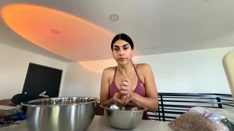 Snapshot of tgirltoesx chatting on 02.13.26 babygirlmami online show from 02.13.26