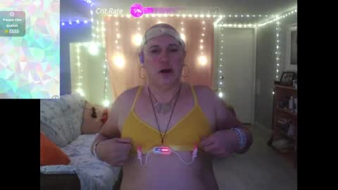 Snapshot of tglacey chatting on 02.24.25 lacey online show from 02.24.25