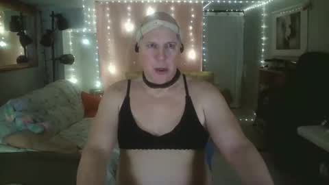 Snapshot of tglacey chatting on 02.23.26 lacey online show from 02.23.26