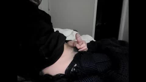 Snapshot of tgodlmh chatting on 12.03.25 Tgodlmh online show from 12.03.25