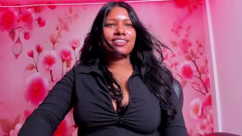 Snapshot of thais_waldrof chatting on 03.08.25 Andreina online show from 03.08.25