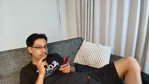 Snapshot of thaisadara24 chatting on 05.16.26 T H A I S online show from 05.16.26