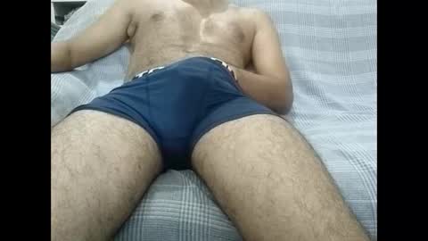 Snapshot of thales_puto chatting on 11.01.25 Thales online show from 11.01.25