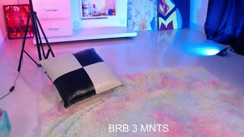 thalia  online show from 10.08.25