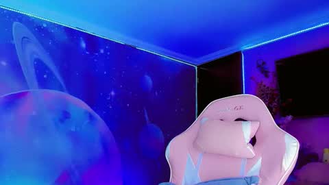 Thalia Girl online show from 03.31.26