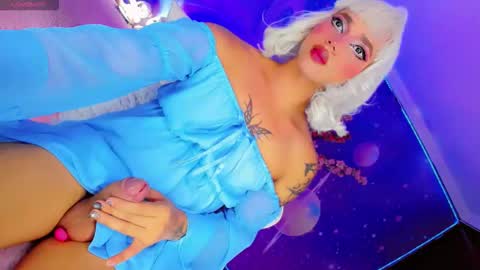 Thalia Girl online show from 04.11.26