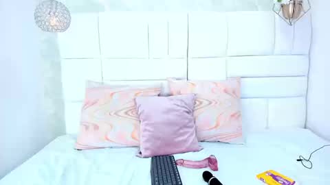 Thalia Nichols online show from 03.13.26