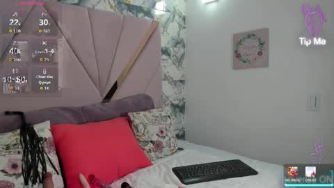 Thalia Nichols online show from 04.08.26