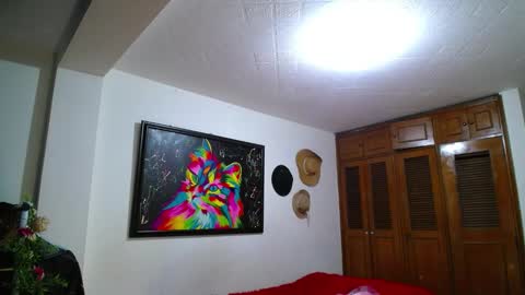 Snapshot of thaliacooper chatting on 12.30.24 online show from 12.30.24