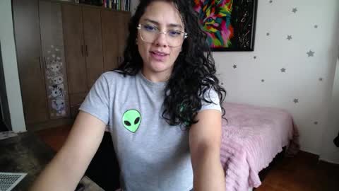    online show from 04.08.26