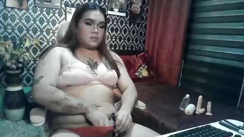 thaliafoxyummy online show from 03.05.25