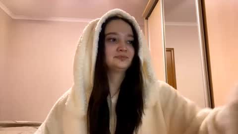 Yumi online show from 02.03.26