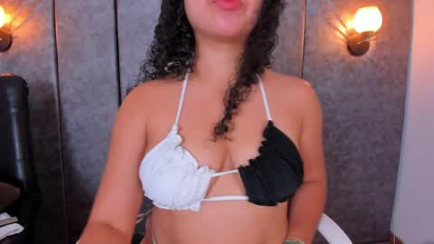 thara webstter online show from 04.15.26