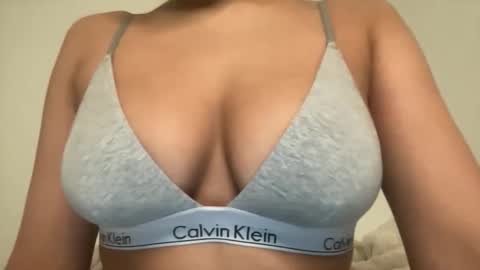 Melanie online show from 12.02.25