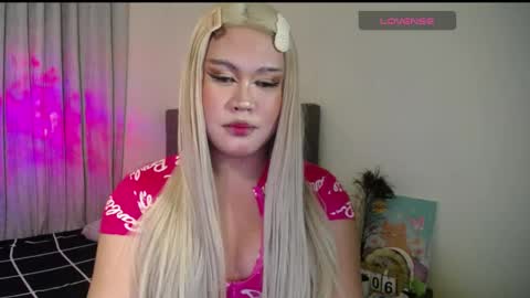 Snapshot of thatgirloctavia chatting on 03.05.25 NOEY online show from 03.05.25