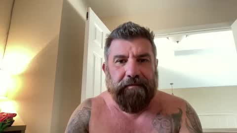 ThatGuyBearded online show from 01.04.25