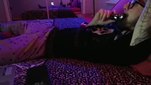 Snapshot of thatguyfromx chatting on 12.26.24 That guy follow on X online show from 12.26.24