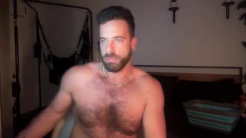 Snapshot of thatsluttynurse chatting on 10.08.25 thatsluttynurse online show from 10.08.25